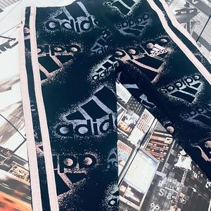 TODDLER GIRLS ‘BRAND LOVE’ TIGHTS